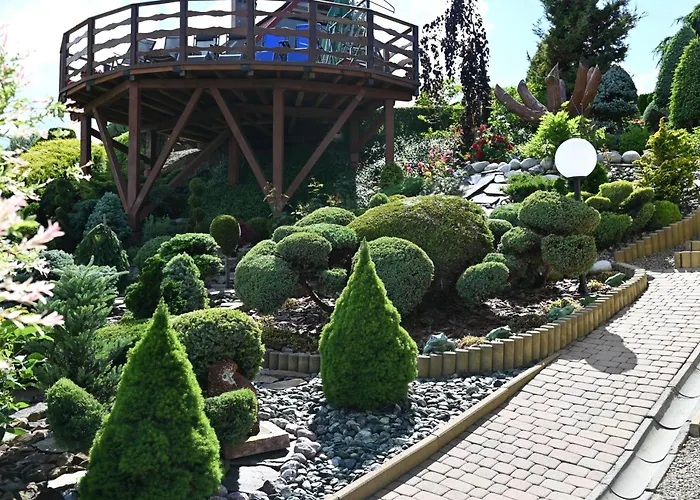 U Mateusza 607-737-859